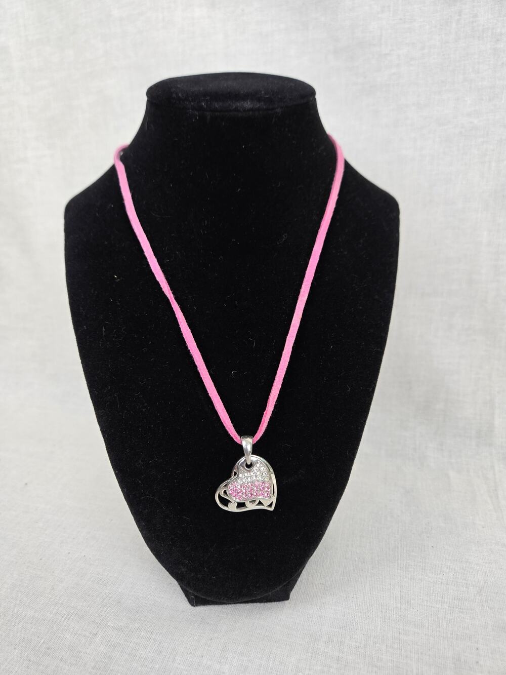 Lia Sophia Necklace ~ Pink Necklace